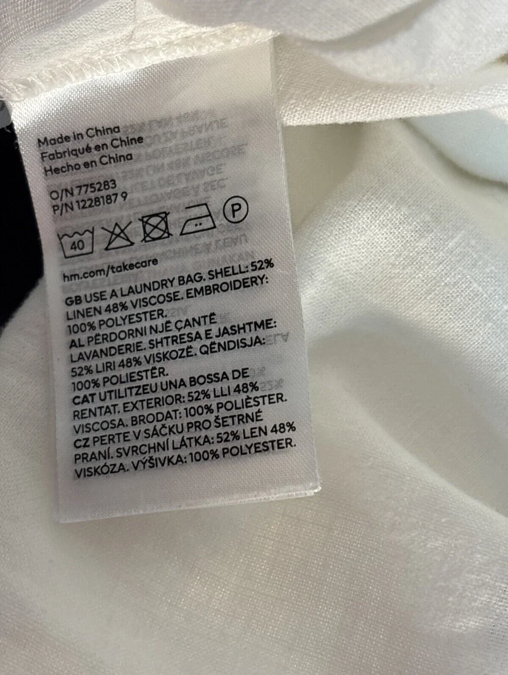 H&M Linen Blend Eyelet Crochet Blouse White Long Sleeve Crop Top Small NWOT